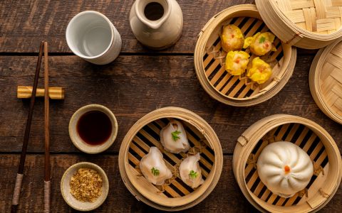 Dim,Sum,,Dim,Sum,On,The,Wooden,Table,,Top,View